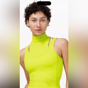 Lululemon LA Mock crop top